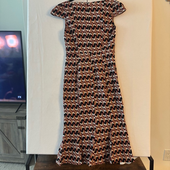 Anthropologie Cecily fit and flare Midi Dress size M - Picture 3 of 5